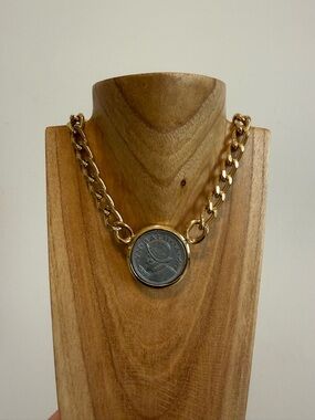 Vintage Gold Chain Roman Coin Pendant Necklace - Women's Jewelry